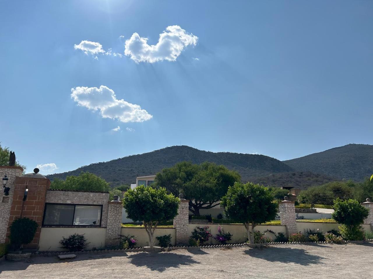 Cabanas, Suites Y Habitaciones Rancho San Jorge Bernal Kültér fotó