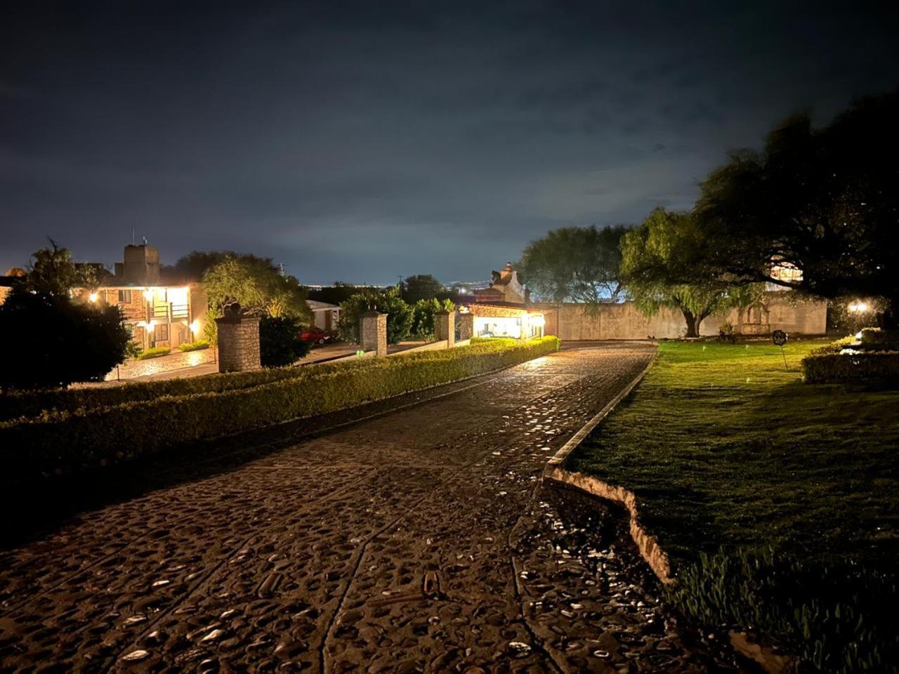 Cabanas, Suites Y Habitaciones Rancho San Jorge Bernal Kültér fotó